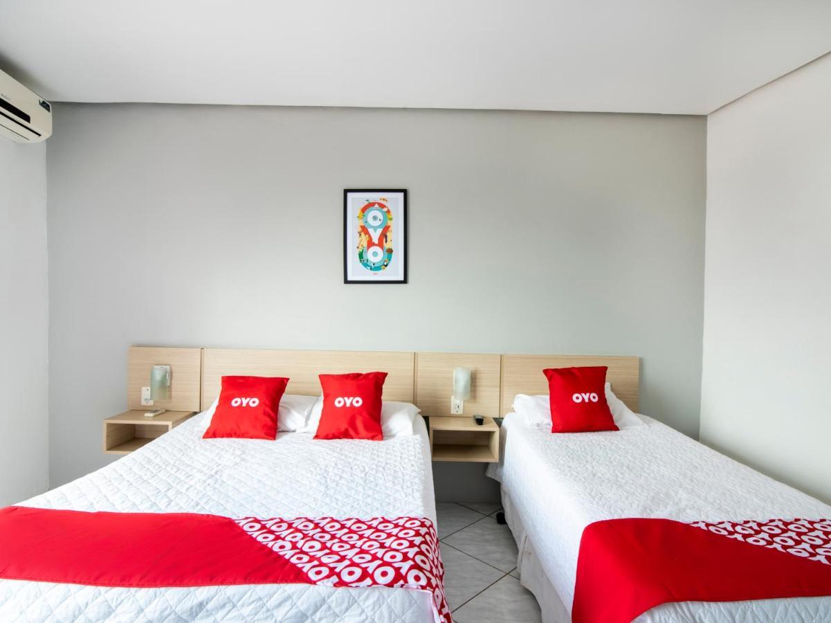 Oyo Portal Torres Hotel Passo de Torres Dış mekan fotoğraf